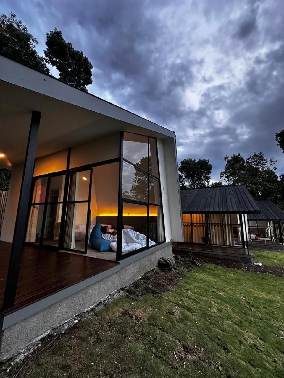 Villa Heve Glamping Kaliurang Esterno foto